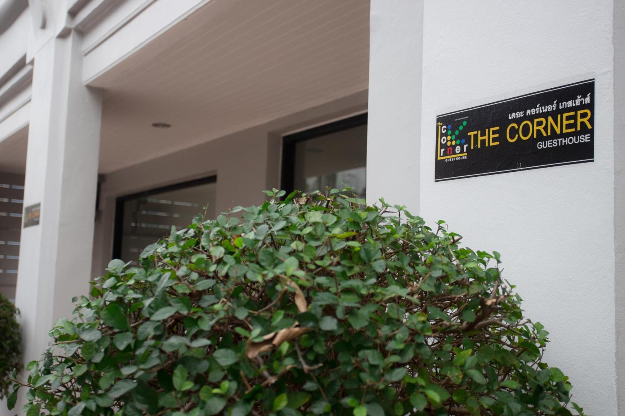 The Corner Apartment Patong Luaran gambar